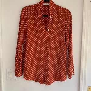 Equipment M silk button down brick red